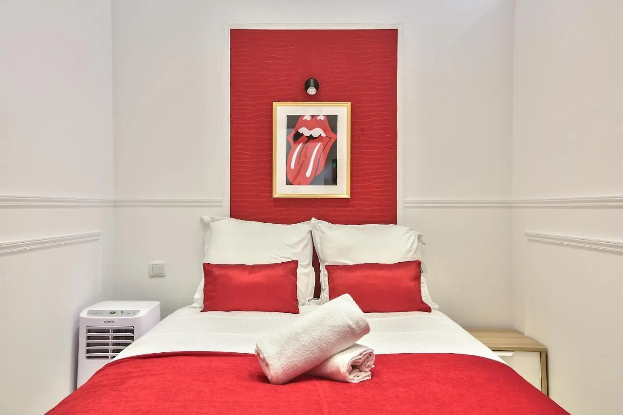 68 - The Rolling Stones Flat Apartman *